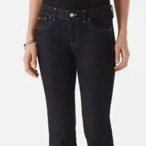 White House Black Market Jeans Blanc Flare Leg Size 6S